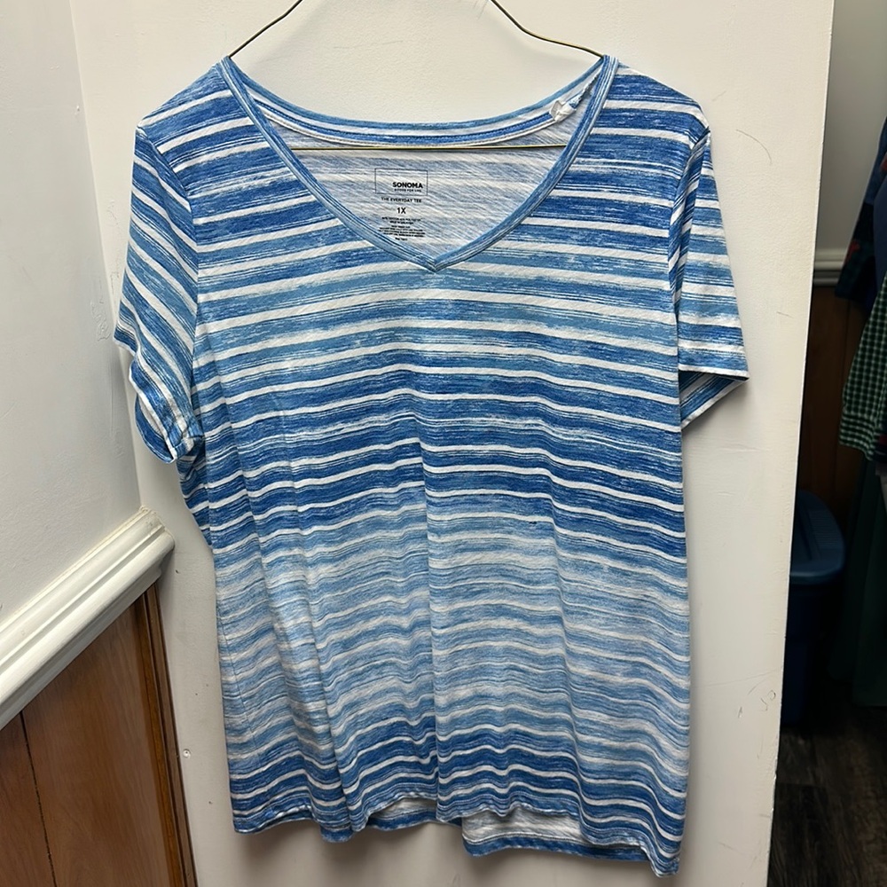 Women’s shirt